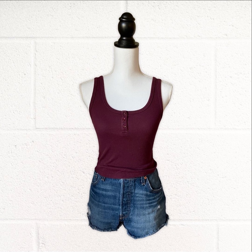 Classic Simple Burgundy Maroon Ribbed Henley Button Layering Tank